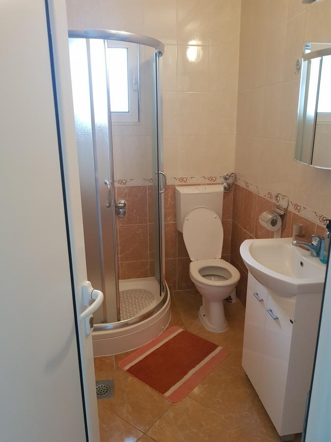 Apartments Vukovic Светі-Стефан Екстер'єр фото